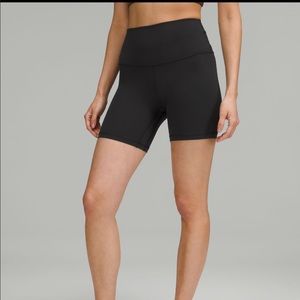 Lululemon Black Biker Shorts 6”